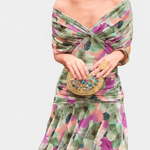 Luana® | Vestido elegante com decote em V - Ines Braga