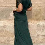 Luana® | Vestido elegante com decote em V - Ines Braga