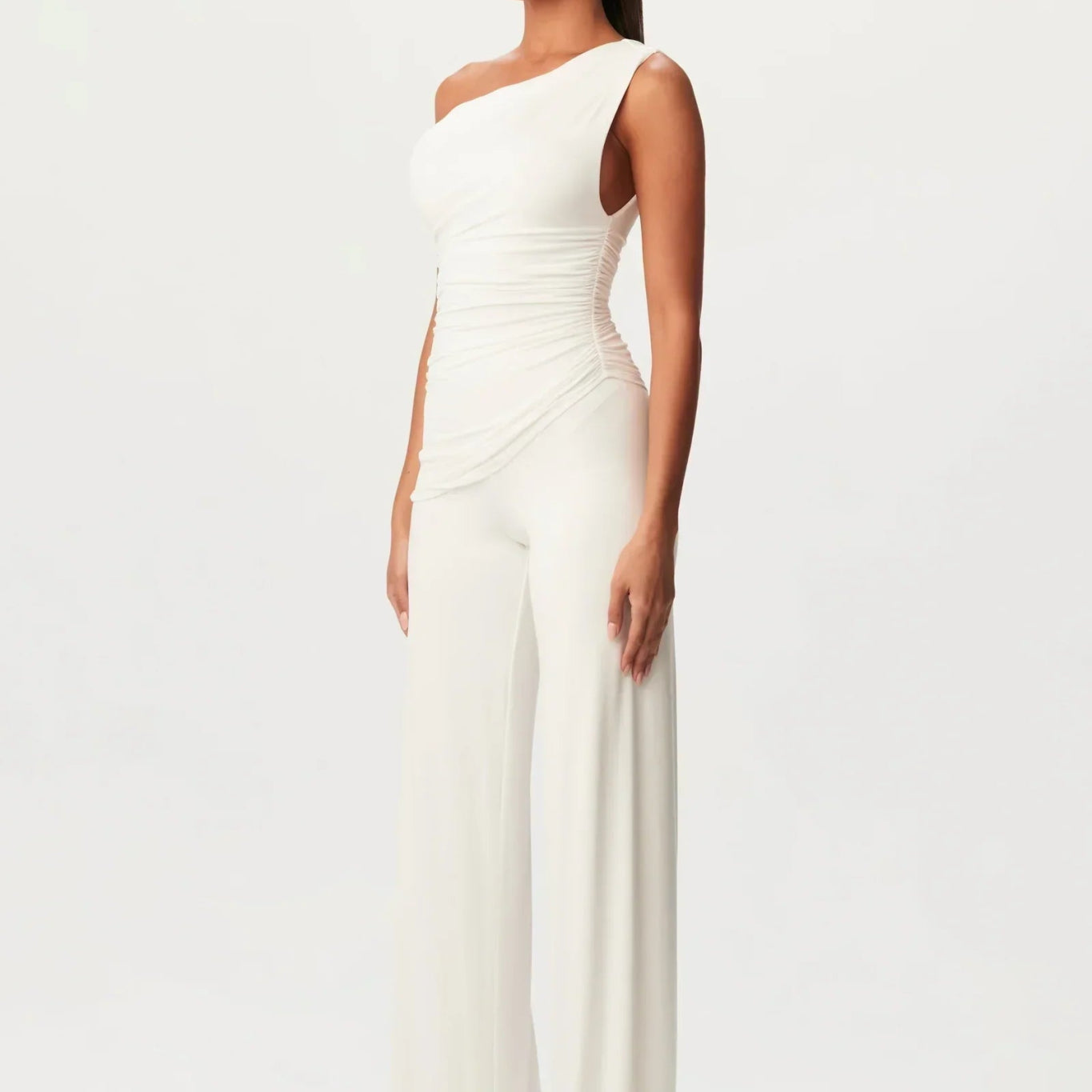 Lúcia Ember – Conjunto Elegante Ember com Corte Assimétrico - Ines Braga