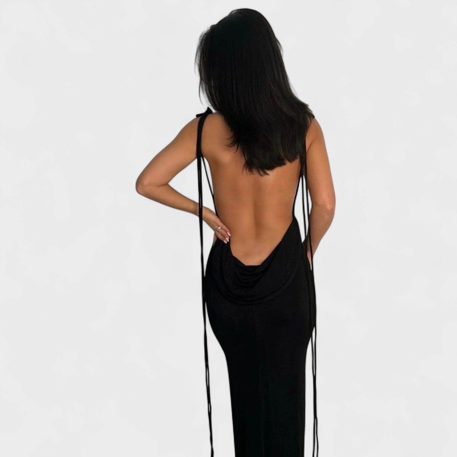 Luna - O vestido que celebra as suas curvas - Ines Braga