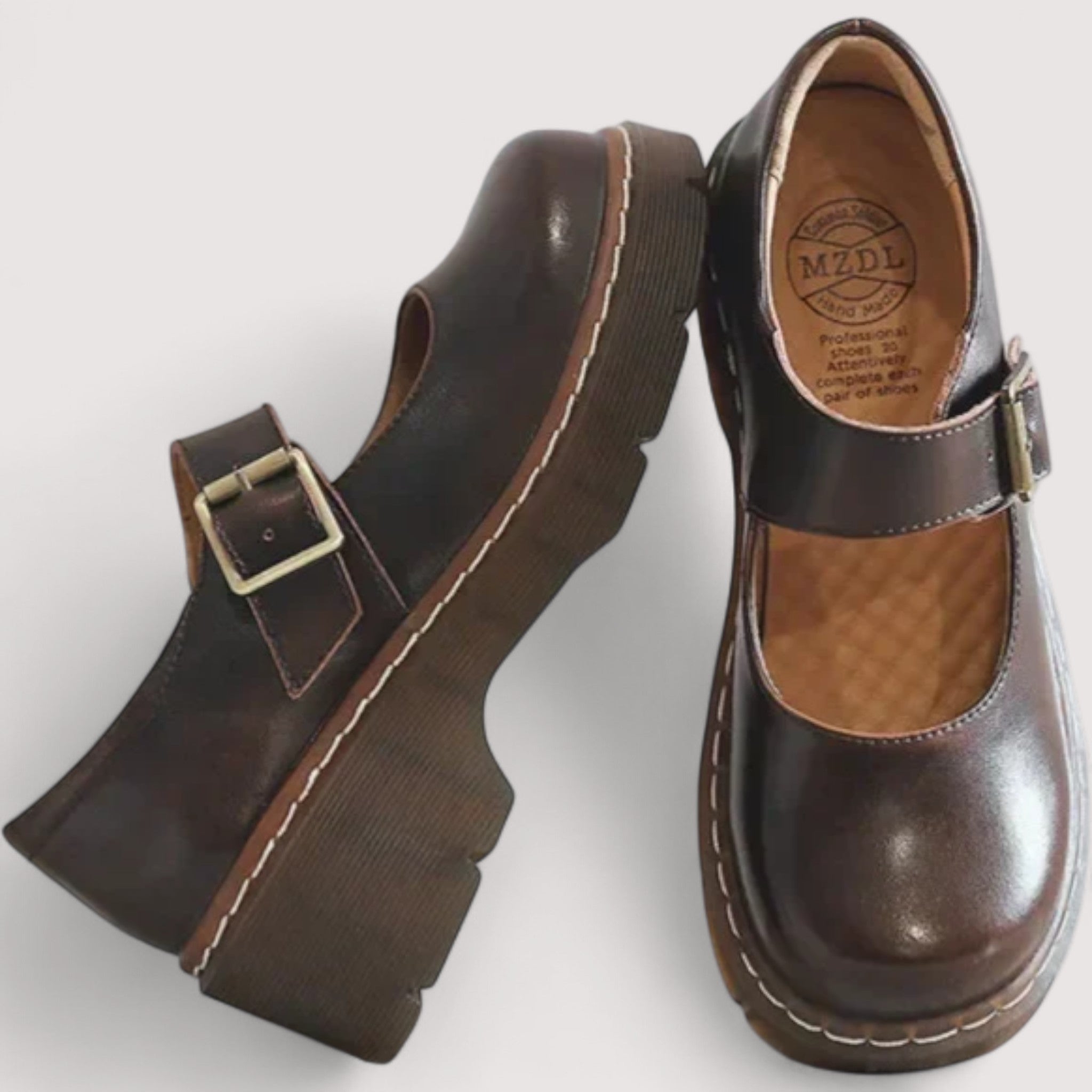 Luna - Sandália Chic e Equilibrada - Ines Braga