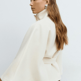 Lusana - Casaco elegante com cinto - Ines Braga