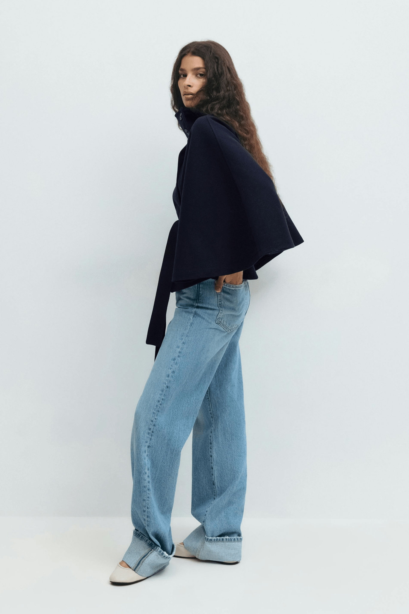 Lusana - Casaco elegante com cinto - Ines Braga