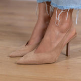 Marlena™ | Pumps slingback nude com um salto fino - Ines Braga