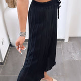 Maya | Calças Plissadas Pretas — Conforto Leve, Corte Fluido - Ines Braga