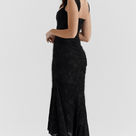 Nalina™ | Vestido Maxi – Elegância em Cada Detalhe - Ines Braga