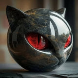 NyxCharm - Escultura Mística de Cabeça de Gato Preto - Ines Braga