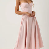 Odette Élégance | Vestido midi com corpete estruturado - Ines Braga