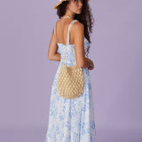 Renata | O Vestido Midi Azul com Estampa Floral, Decote Quadrado e Franzido" - Ines Braga