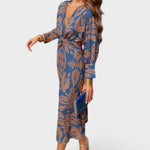 Sabrina | O vestido midi que combina sofisticação e charme - Ines Braga