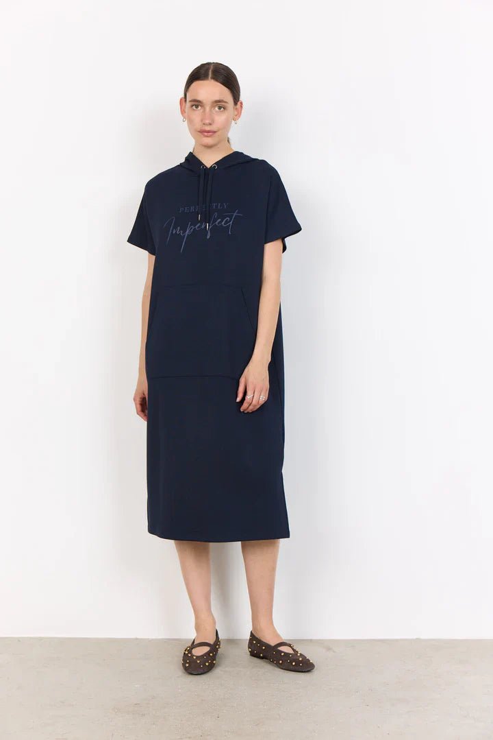 Saskia™ | Vestido casual com capuz - Ines Braga