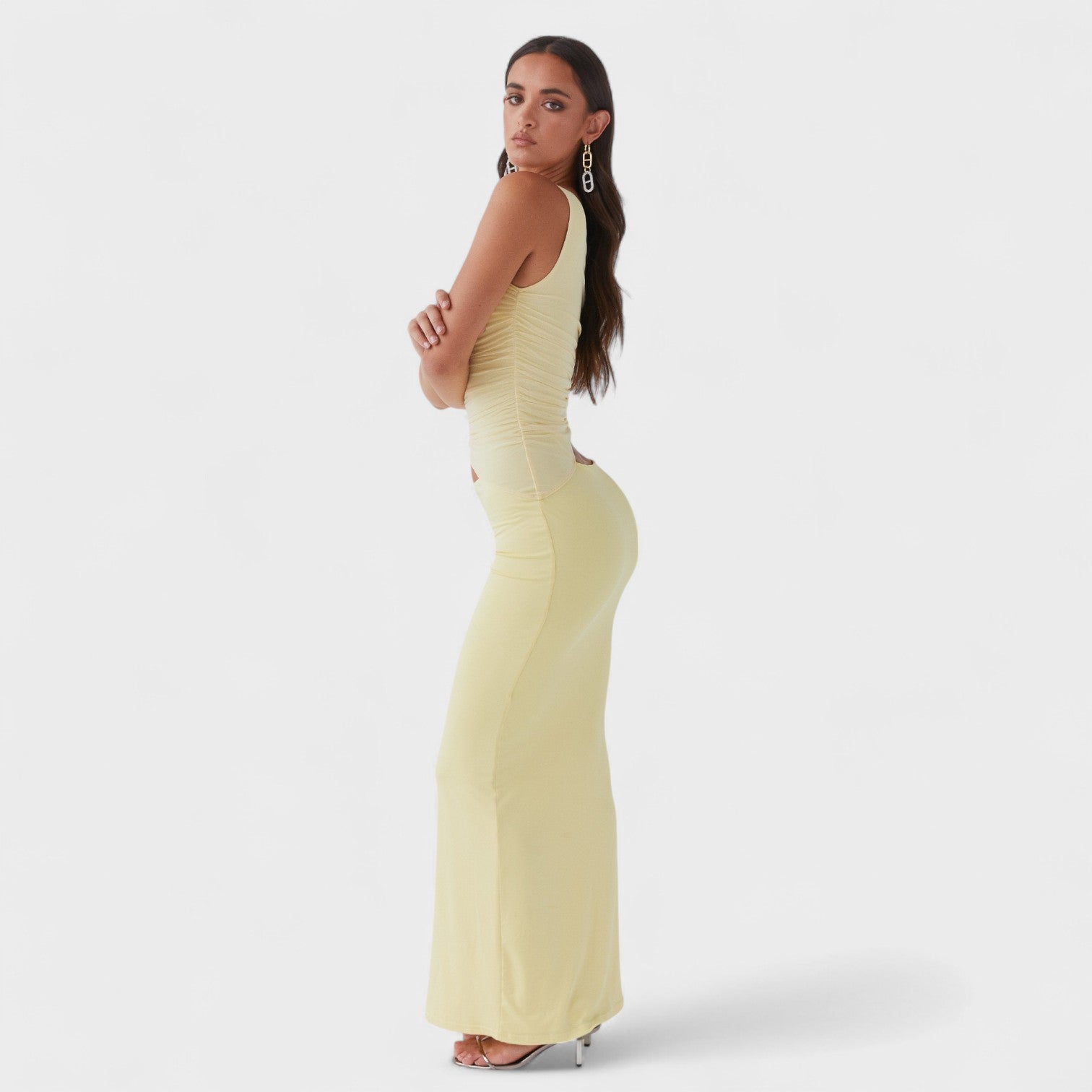 Seranella - Vestido maxi assimétrico com recorte - Ines Braga