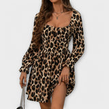 Vestido com estampado de leopardo encantador - Ines Braga