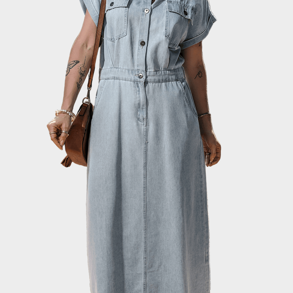 Vestido de jeans com elegantes mangas curtas de morcego - Ines Braga