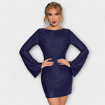 Vestido de lantejoulas com costas abertas e mangas compridas - Ines Braga