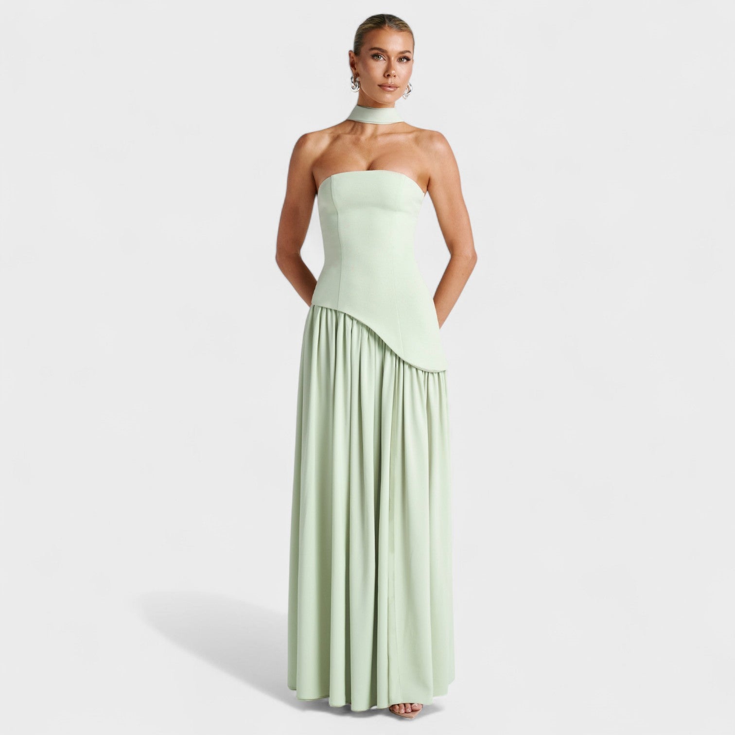 Vestido Maliyah - Corte assimétrico Hortelã - Ines Braga