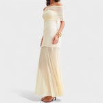 Vitoria - Vestido comprido de malha com ombros descobertos - Ines Braga