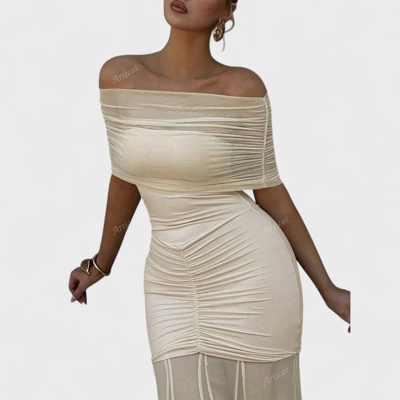 Vitoria - Vestido comprido de malha com ombros descobertos - Ines Braga