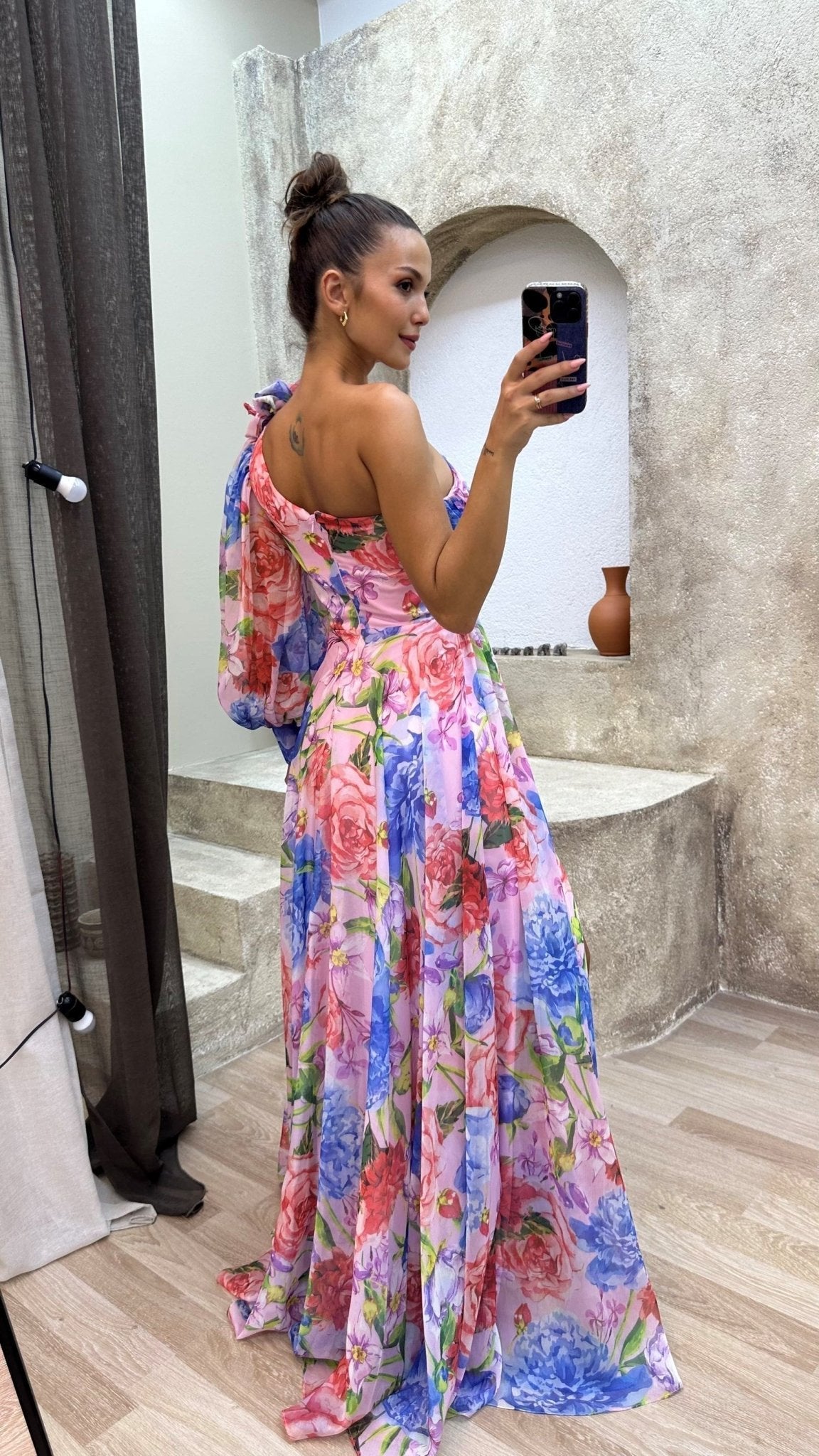 Whitney | Vestido Elegante e Fluido de Ombro para Eventos de Verão - Ines Braga