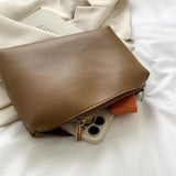 Zara | Elegância Minimalista Para Qualquer Ocasião Diária - Ines Braga