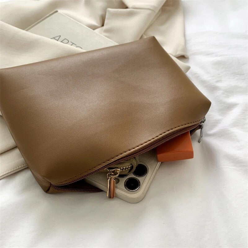 Zara | Elegância Minimalista Para Qualquer Ocasião Diária - Ines Braga